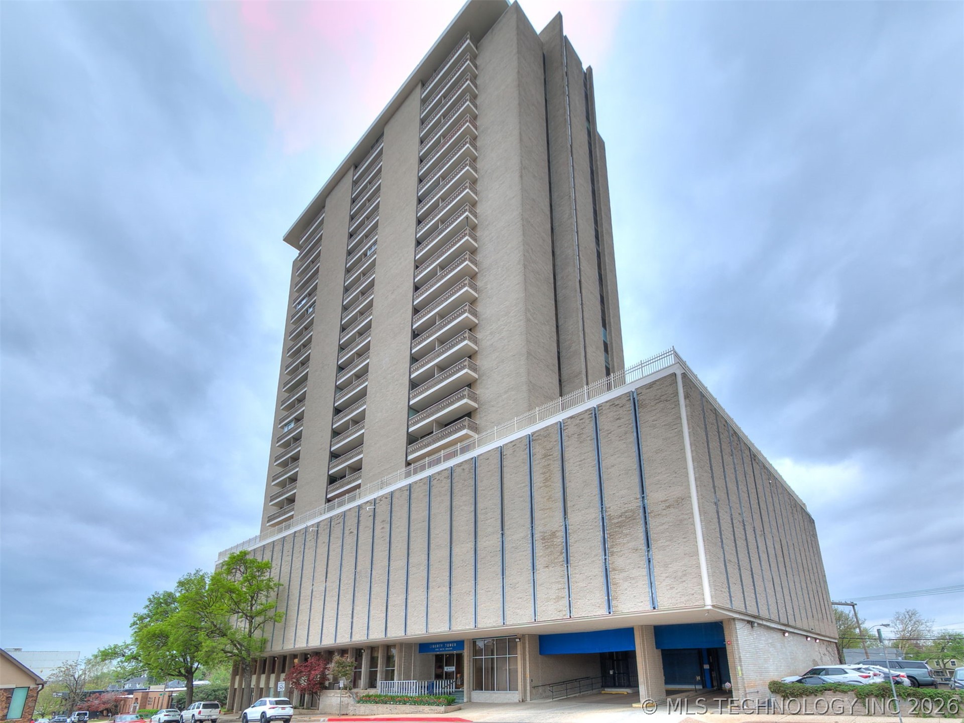 1502 S Boulder Avenue Tulsa OK 74119