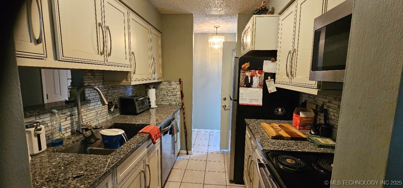 6716 S Lewis Avenue Tulsa OK 74136