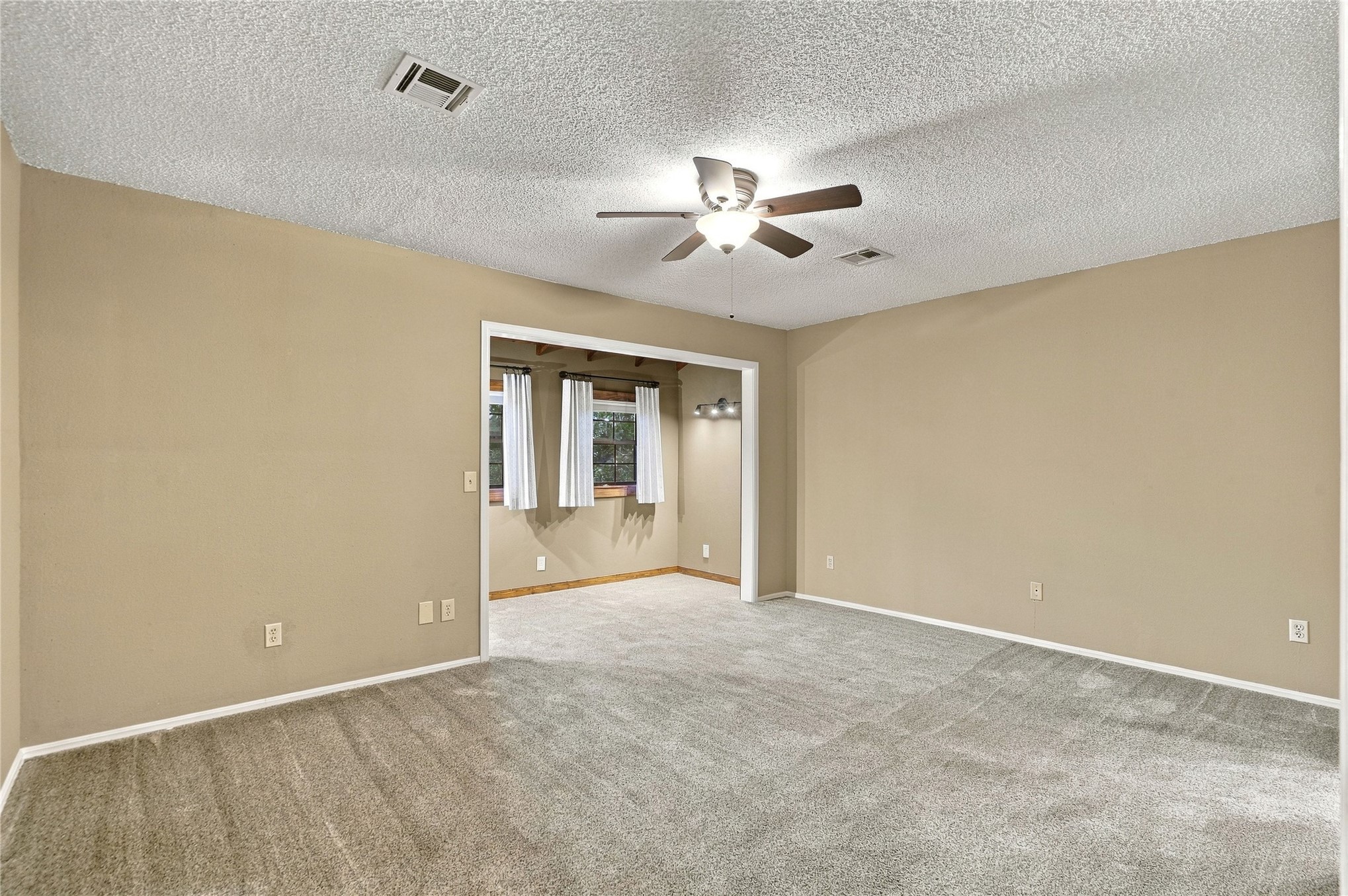 2917 E 84th Street Tulsa OK 74137