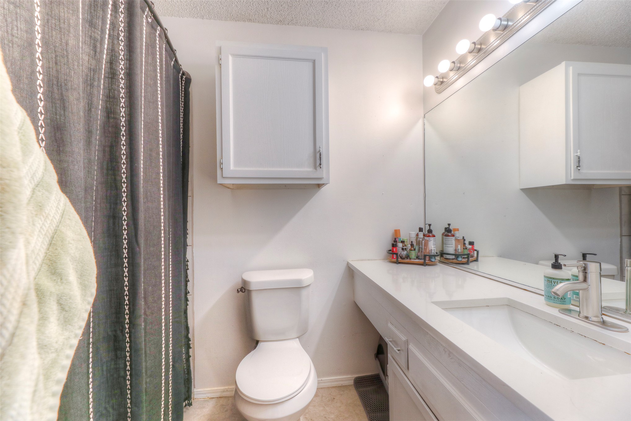 7040 E 33rd Street Tulsa OK 74145
