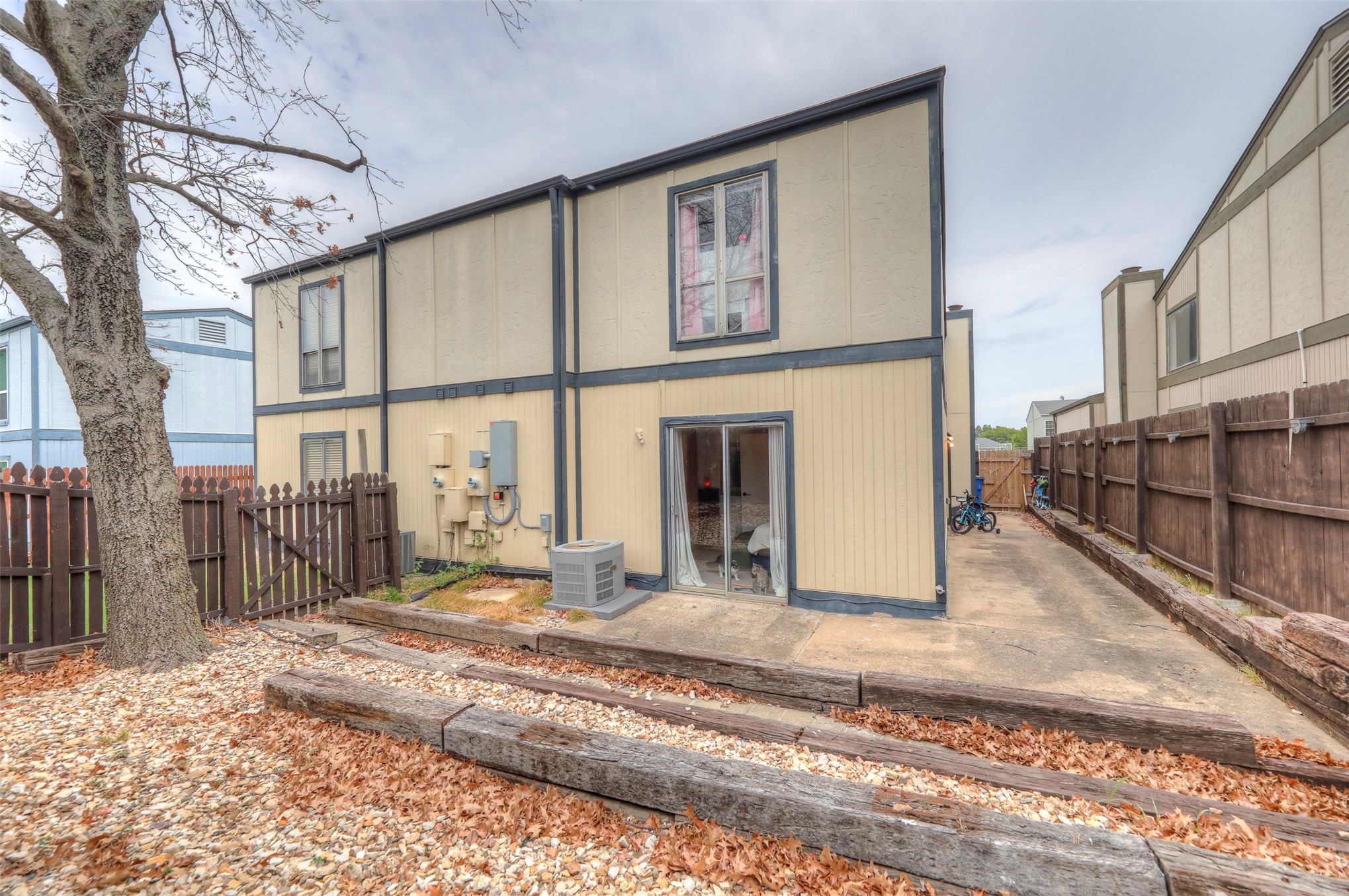 7040 E 33rd Street Tulsa OK 74145