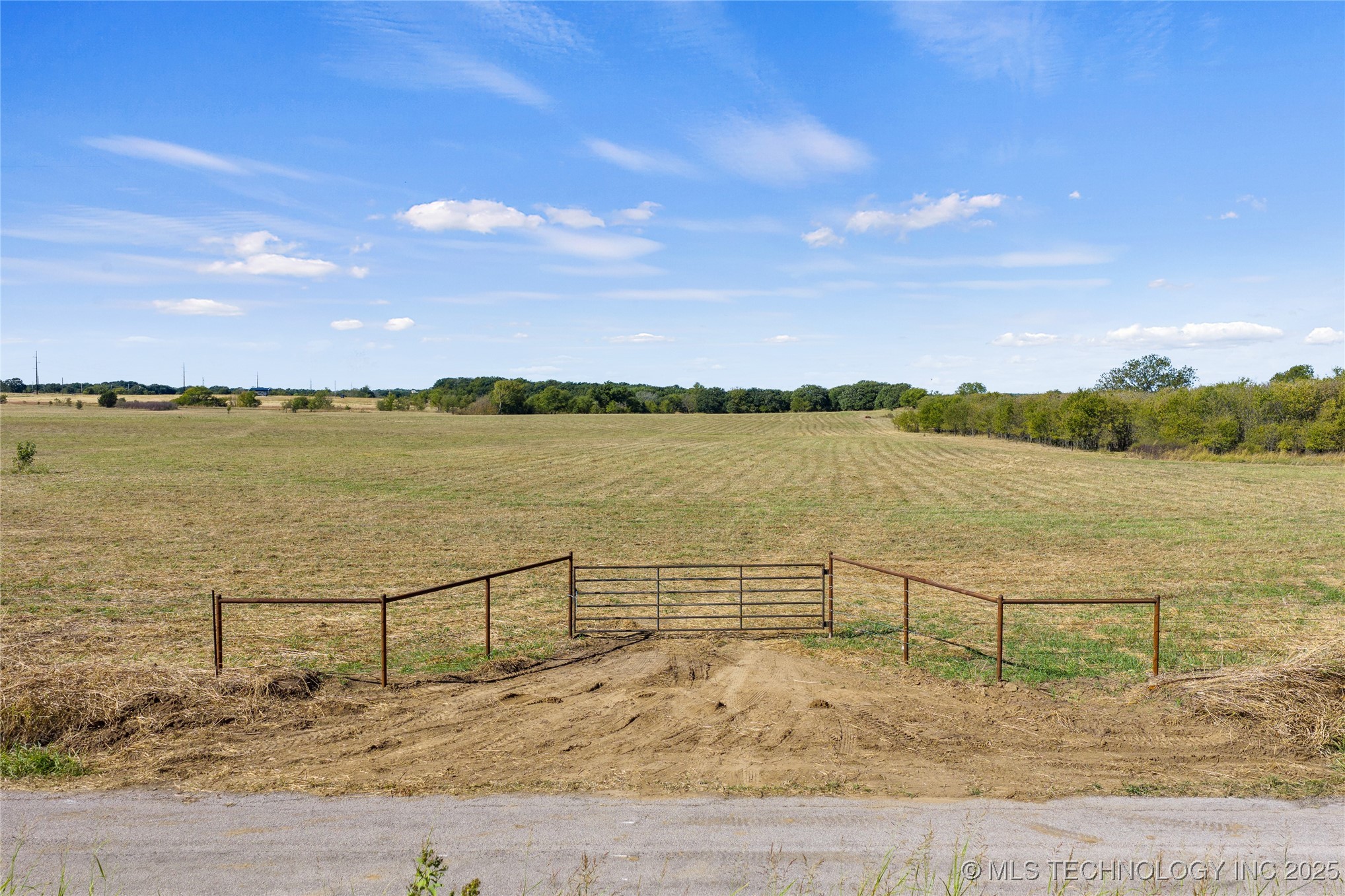 004 Cactus Lane Hennepin OK 73444