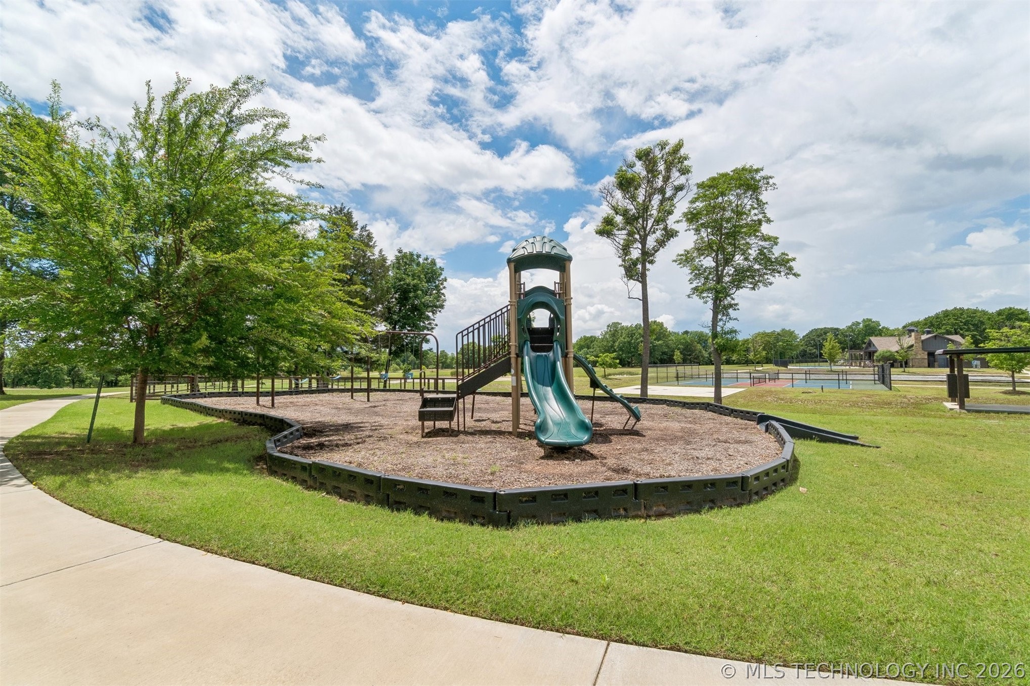 244 Patriot Pointe Eufaula OK 74432