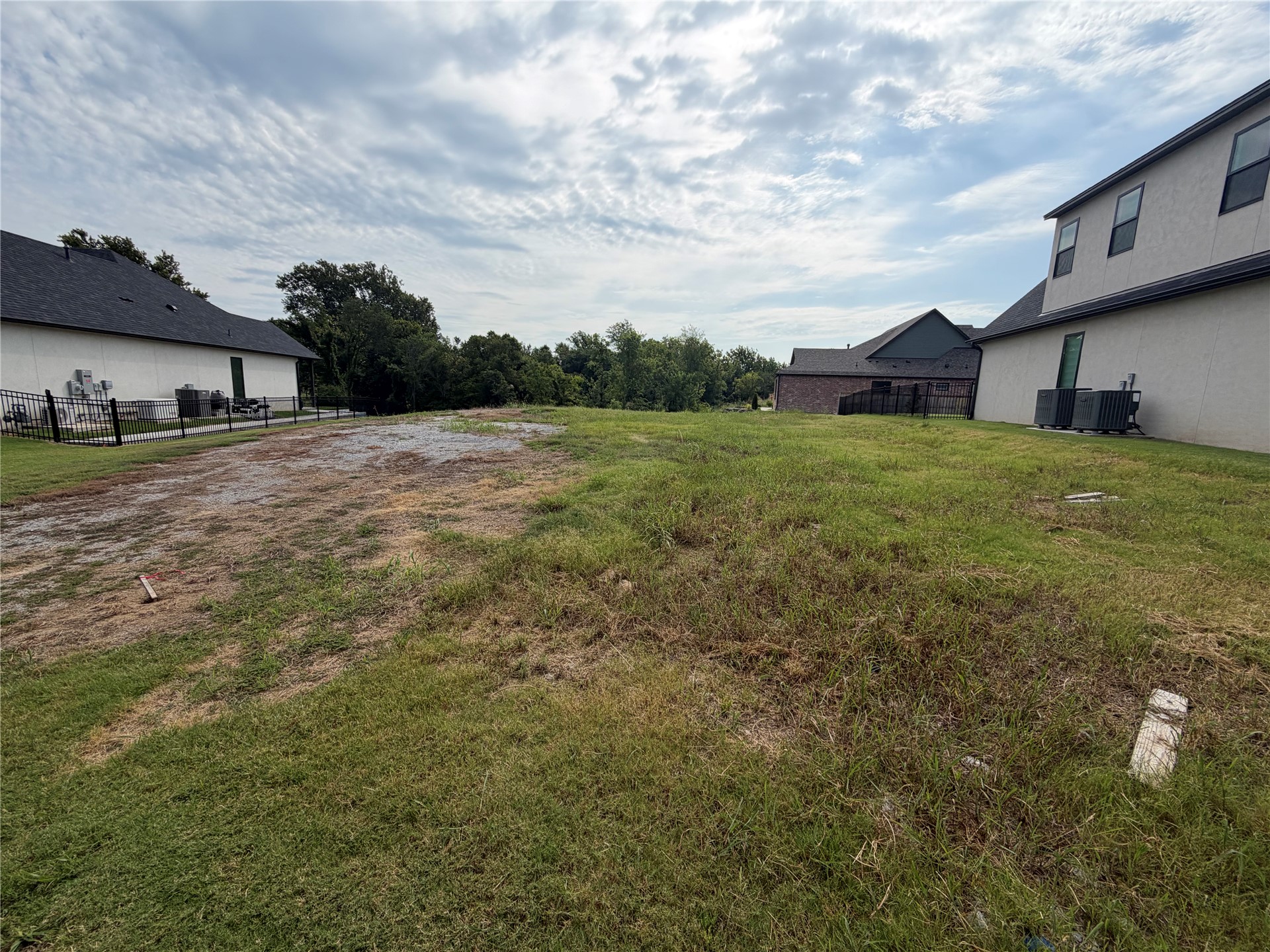 307 N 82nd Court Broken Arrow OK 74014