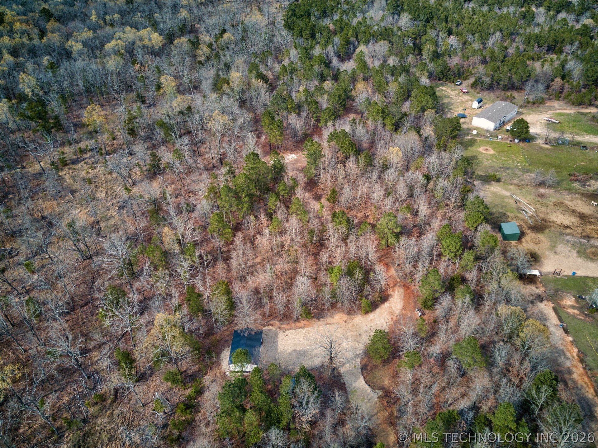 2043 E 2000 Road Hugo OK 74743