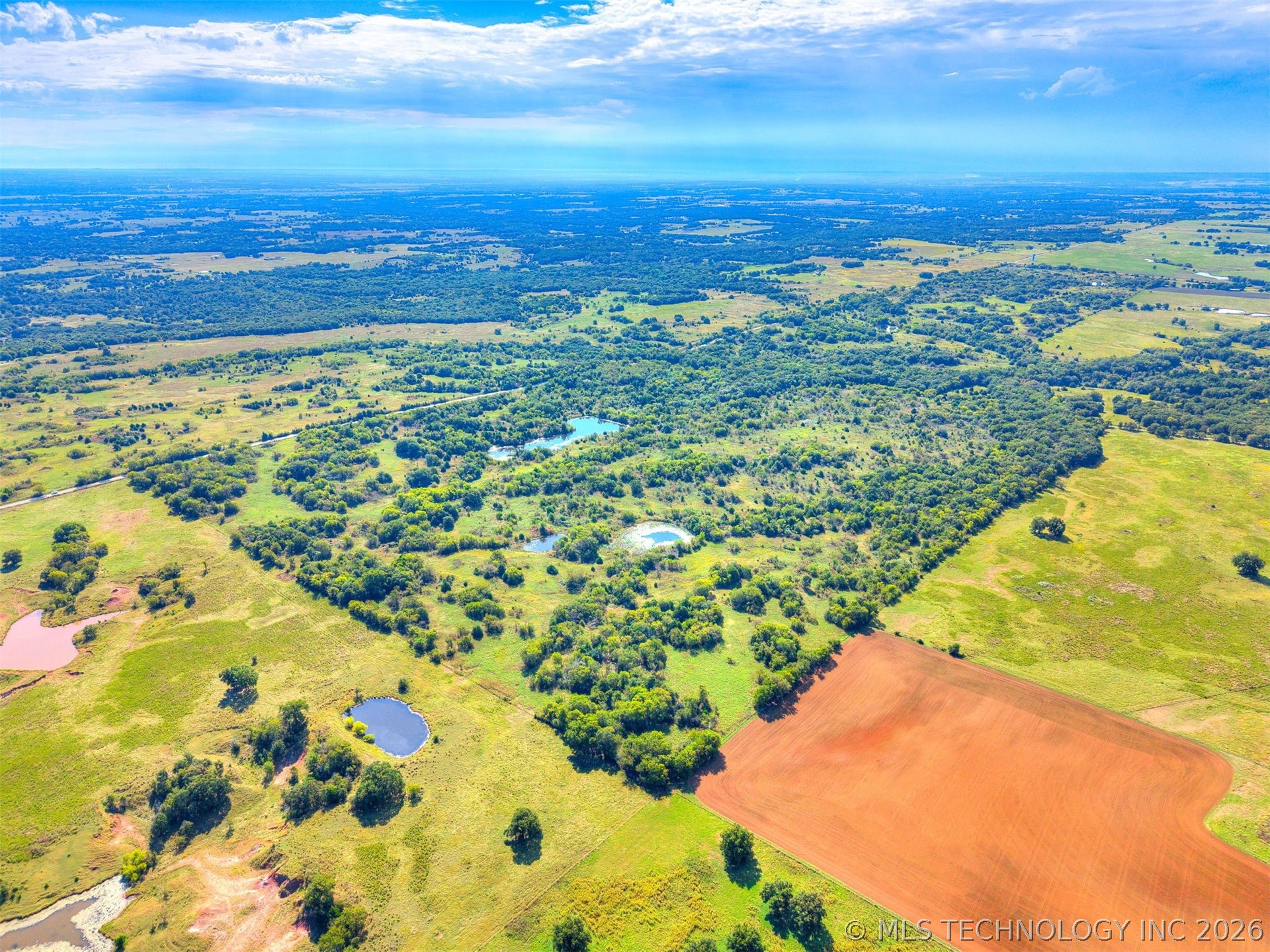 14 N County Road Pauls Valley OK 73075