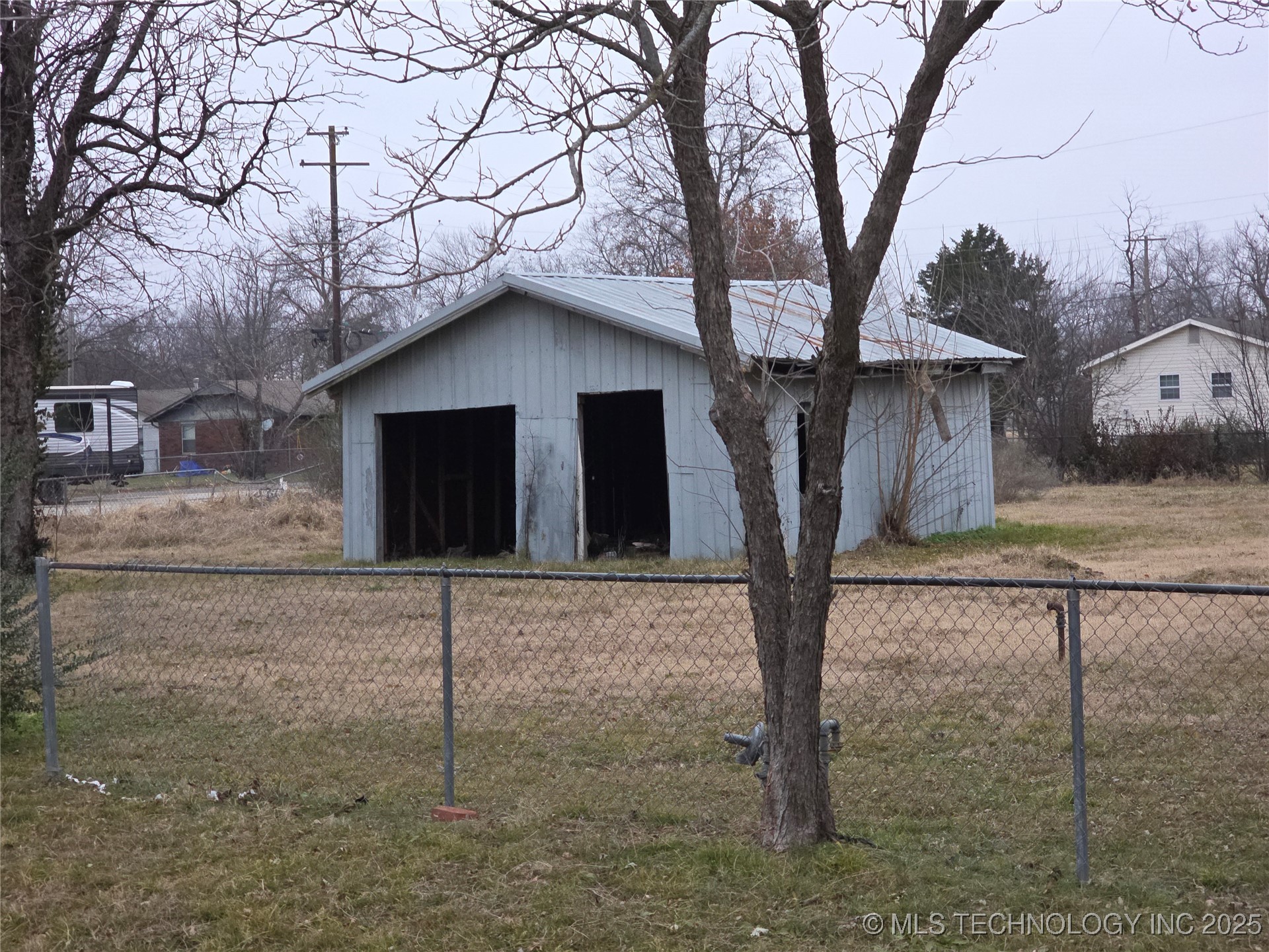 415 E Holly Street Haskell OK 74436