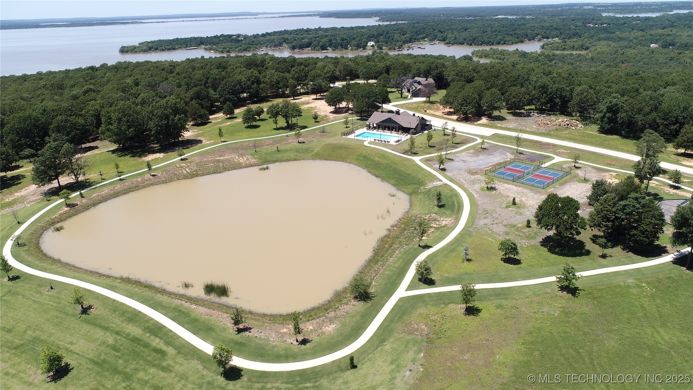 14 Patriot Pointe Eufaula OK 74432