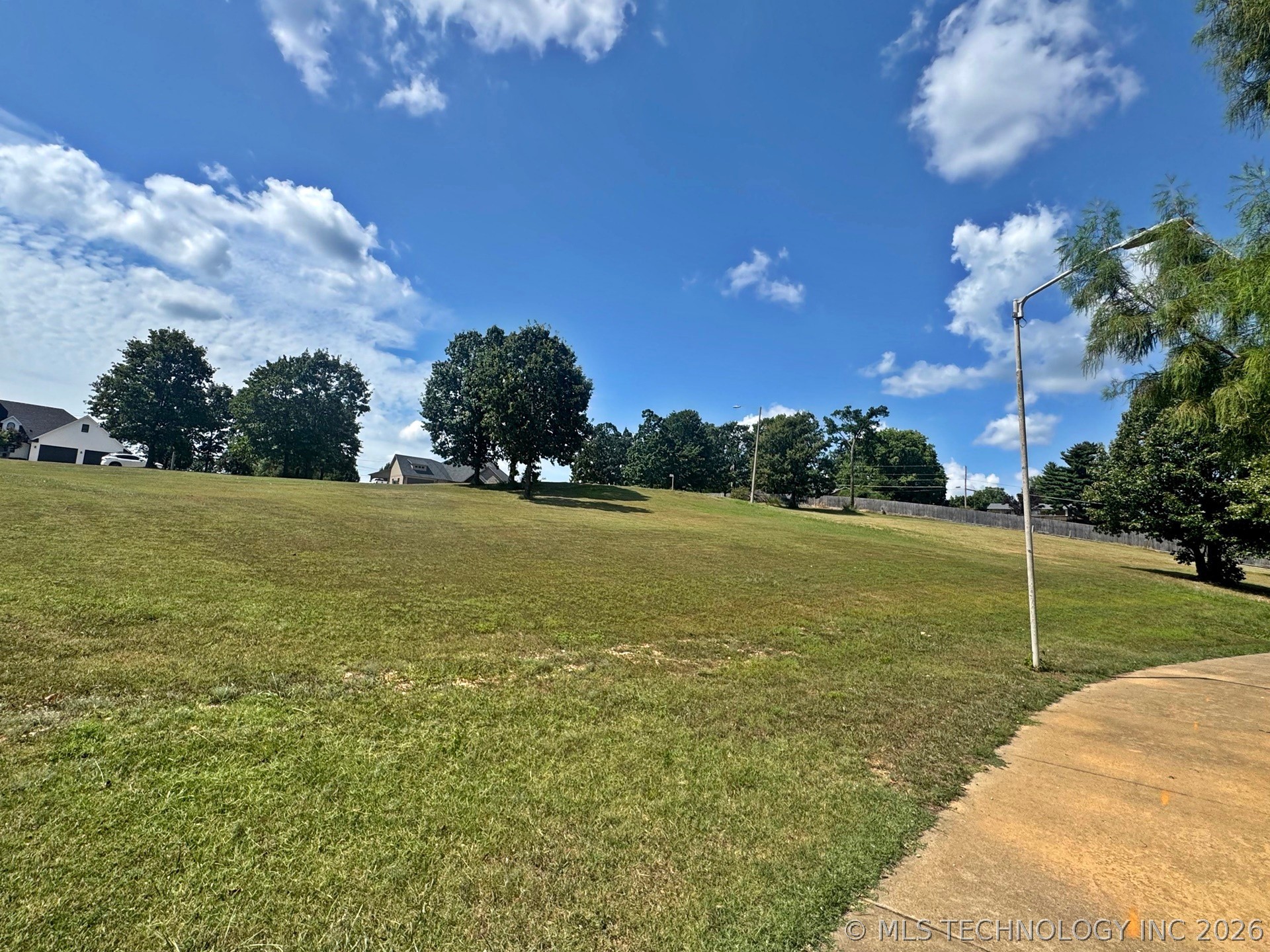 780 W Southlake Drive Tahlequah OK 74464