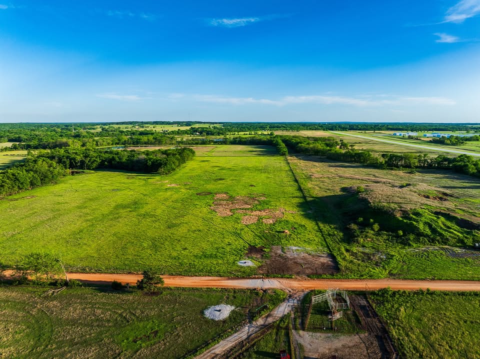 10 E 320 Road Vinita OK 74301