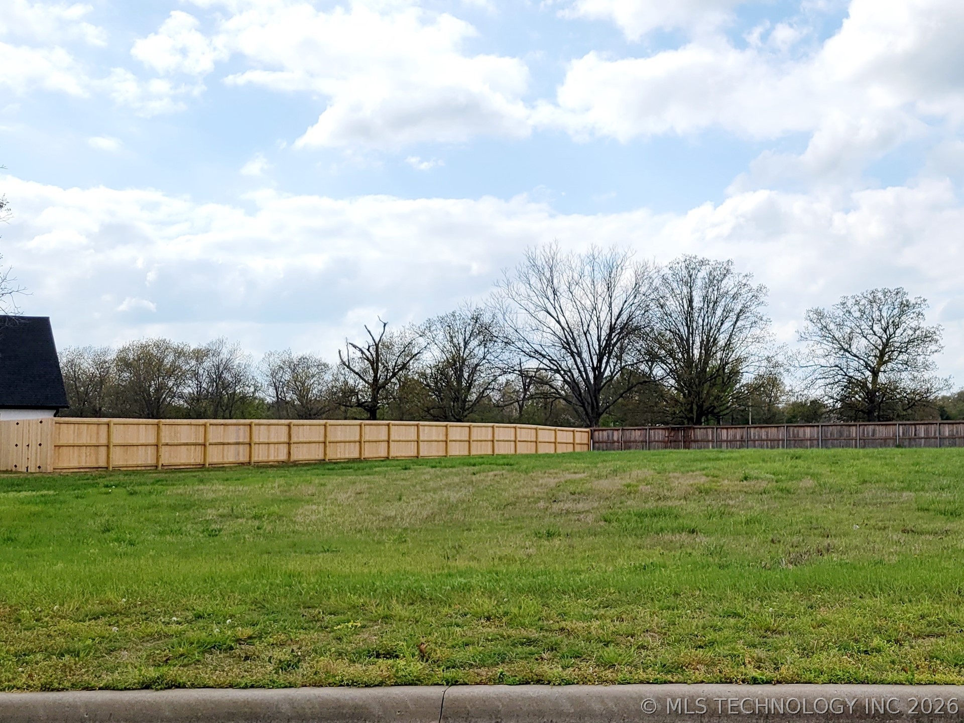 917 Edge Water Boulevard Tahlequah OK 74464