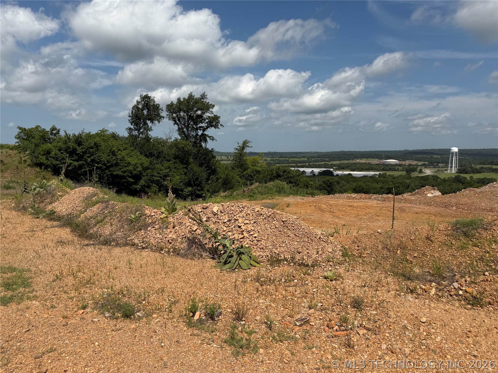 3996 N Vinita Road Atoka OK 74525