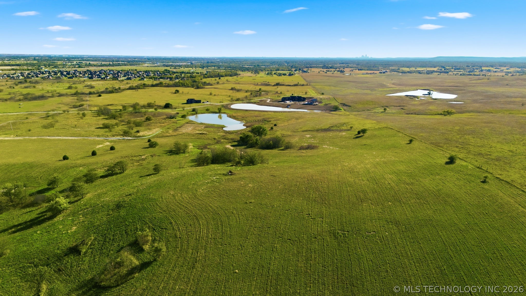 10 N Sandstone Avenue Skiatook OK 74070