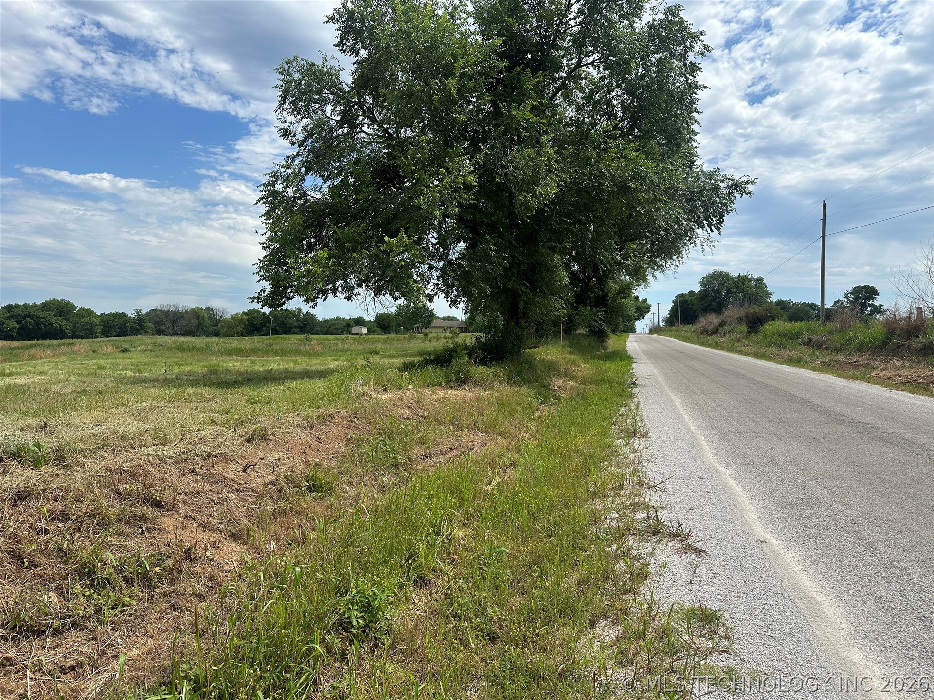 1 S 270 Road Morris OK 74445