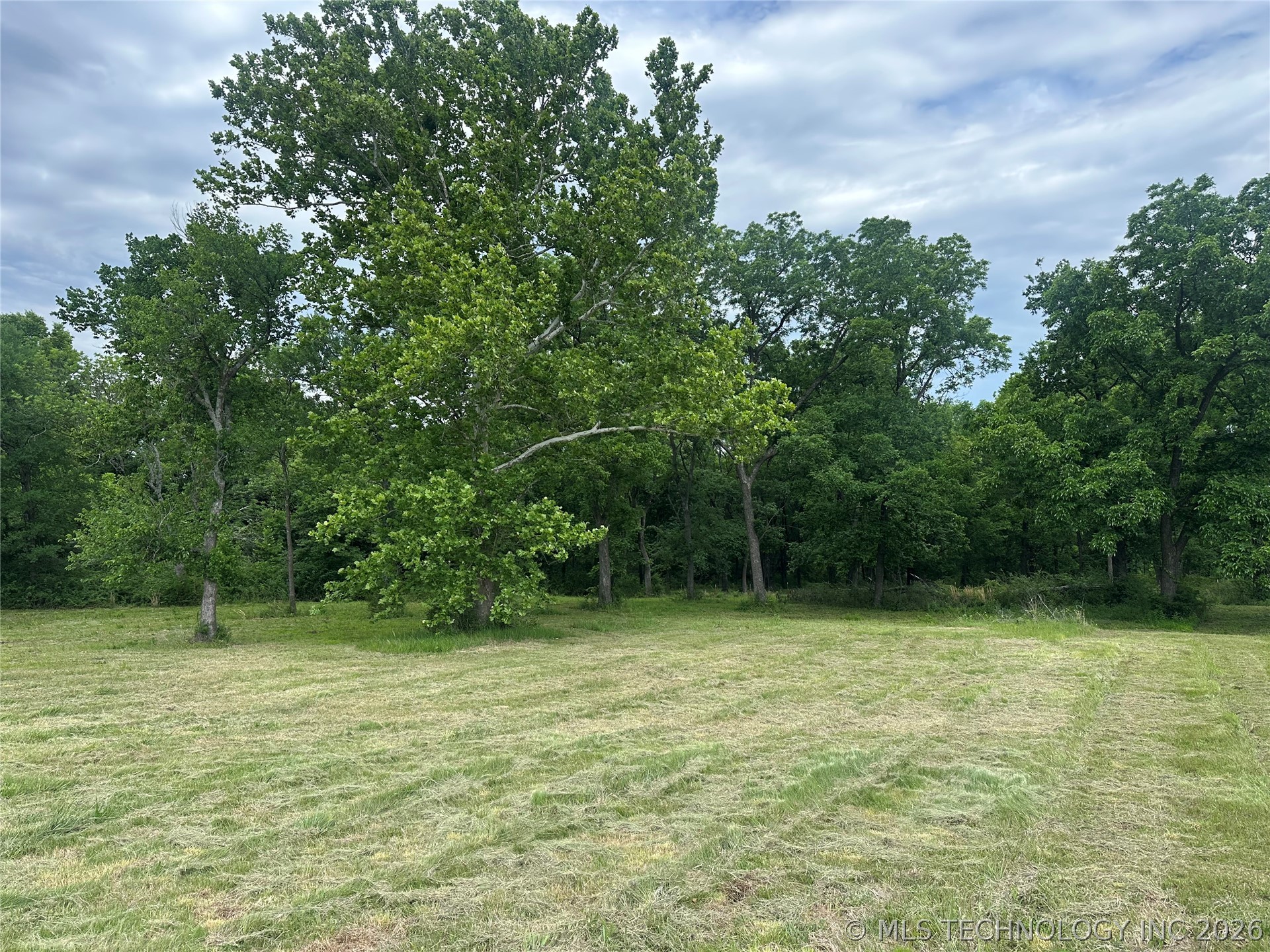 1 S 270 Road Morris OK 74445