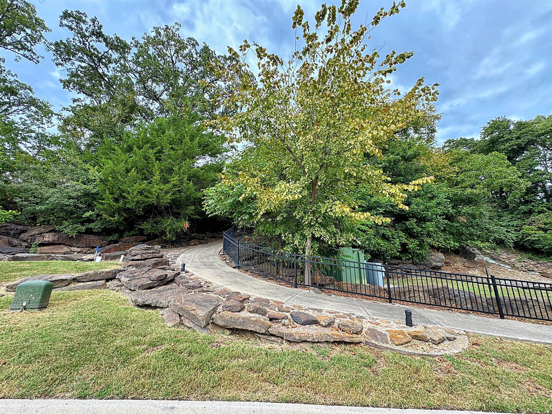 828 Ridgeview Drive Tahlequah OK 74464