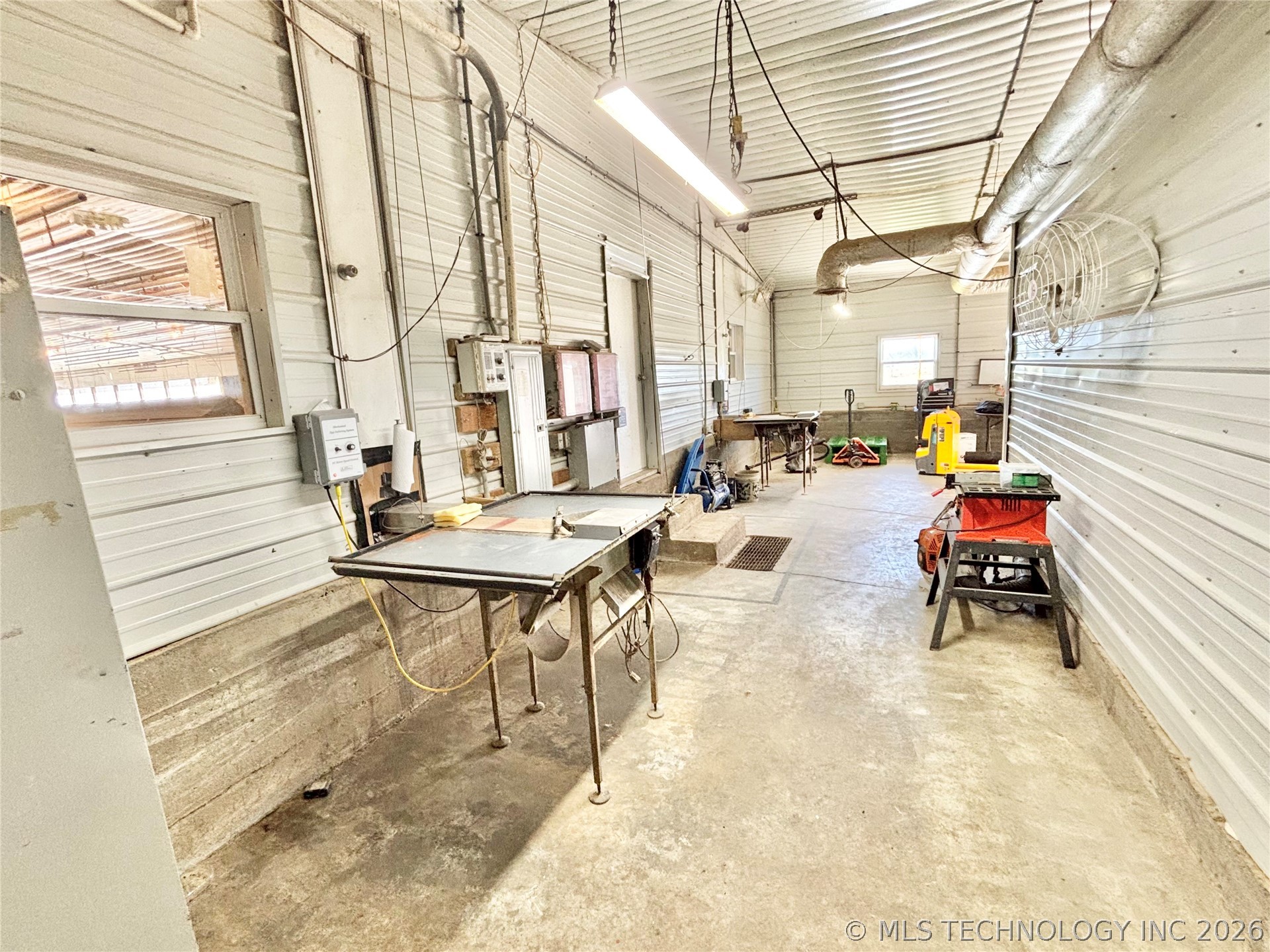 30734 Cemetery Road Kinta OK 74552