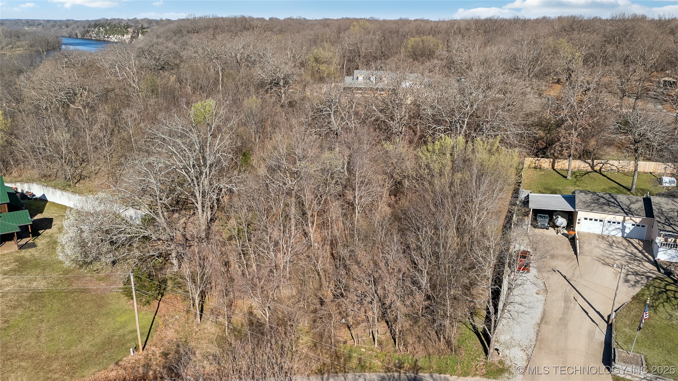 2 Maplebrook Lane Langley OK 74350