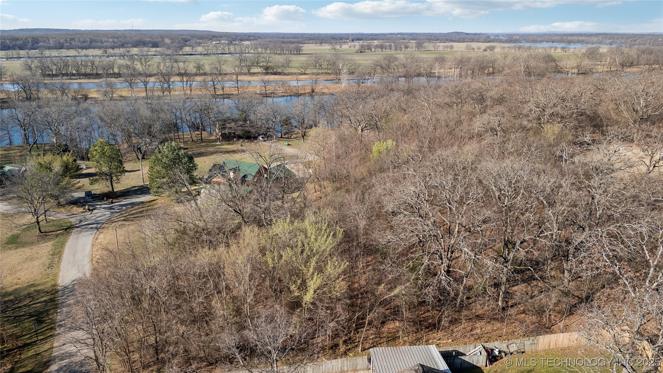2 Maplebrook Lane Langley OK 74350