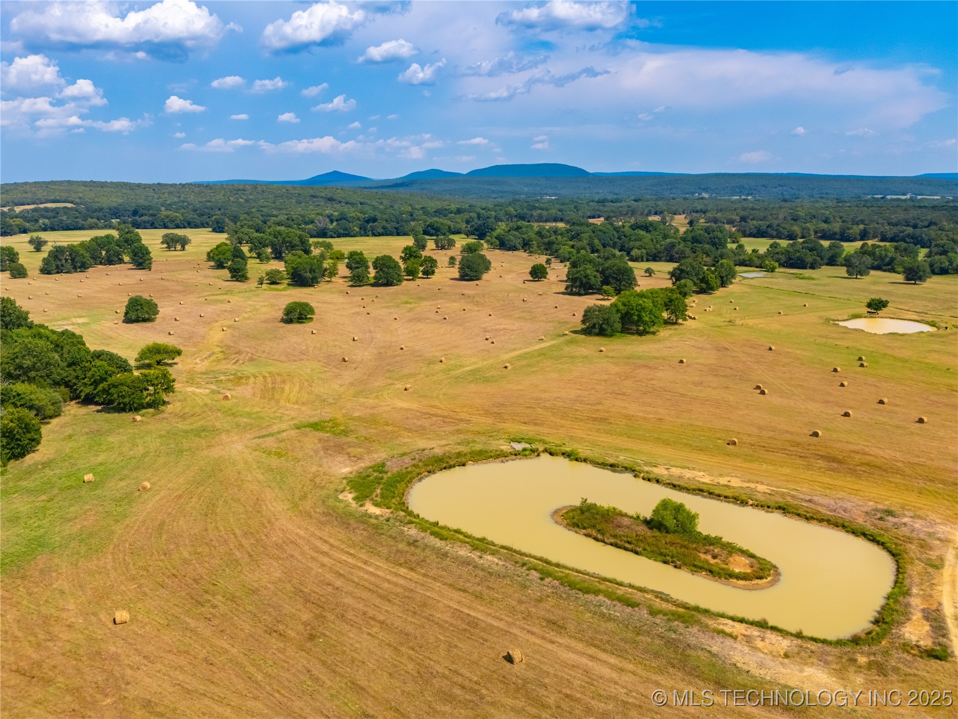21540 E State Highway 31 Quinton OK 74561