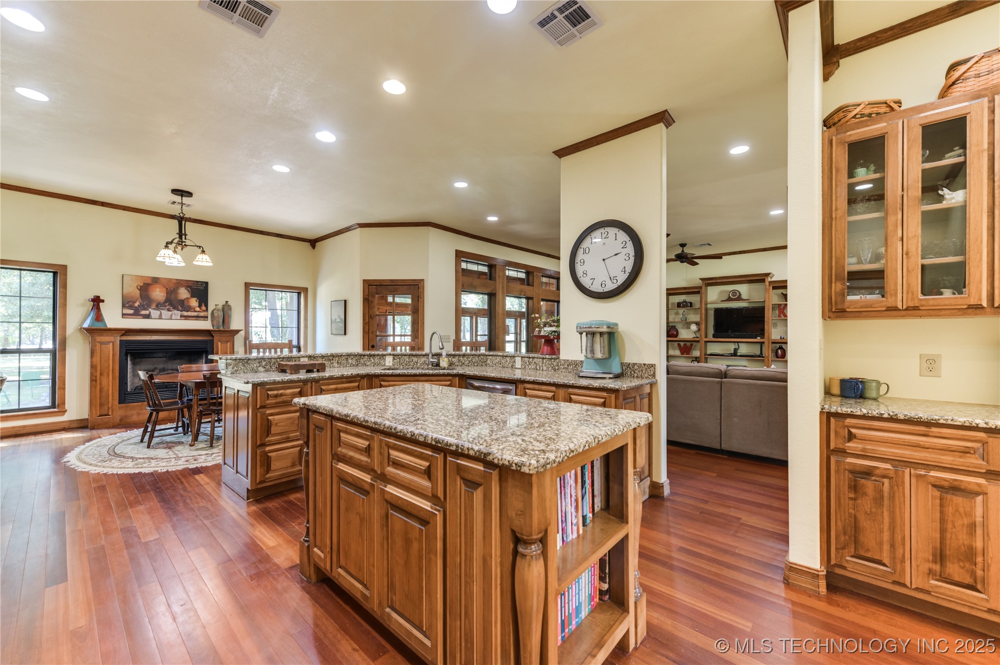 21540 E State Highway 31 Quinton OK 74561