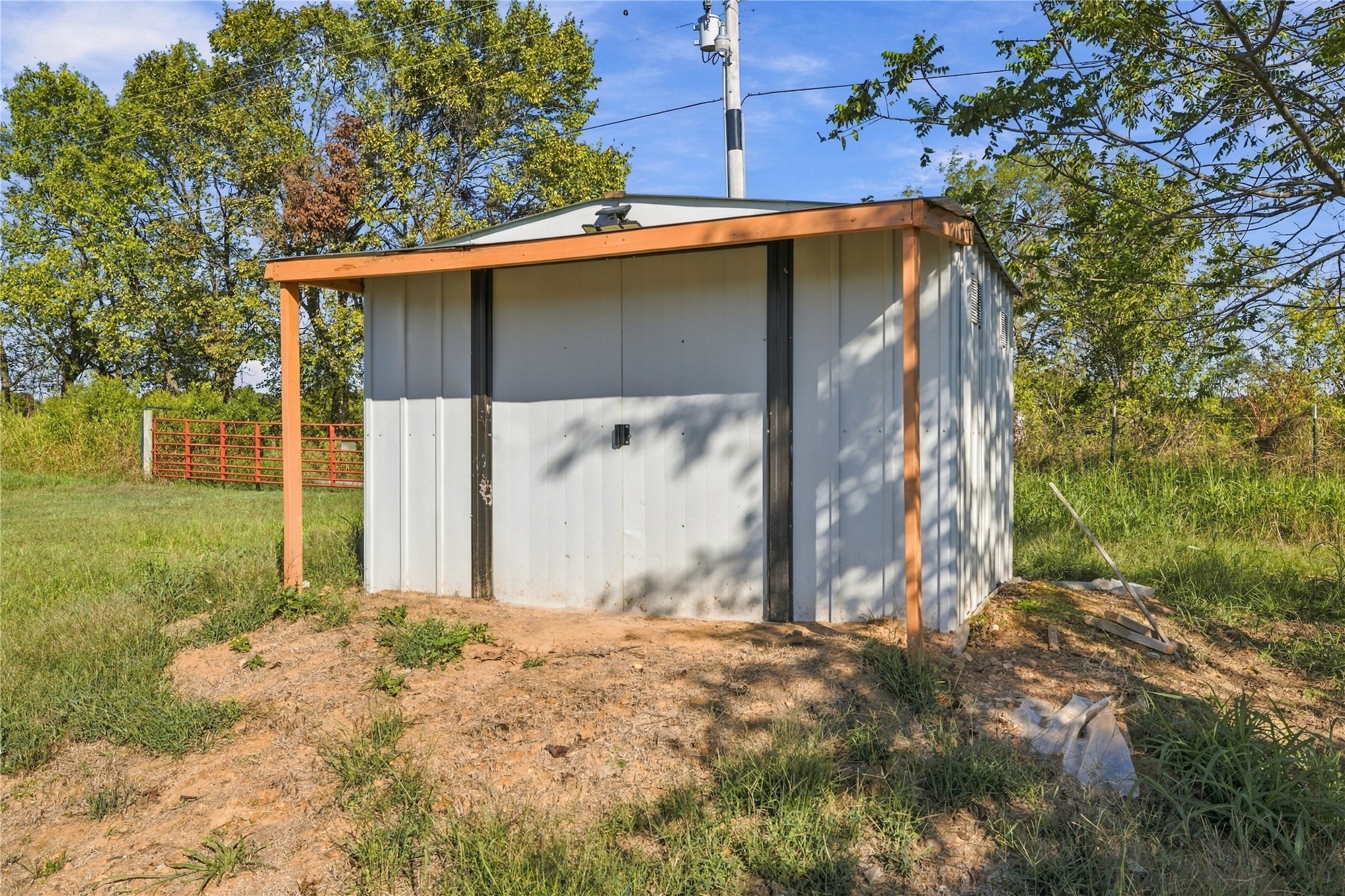 27625 E 804 Road Welling OK 74471