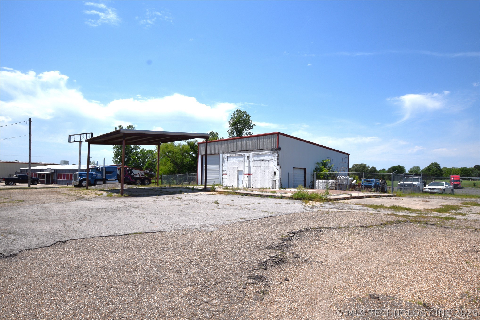 1400 S Main Street Muldrow OK 74948