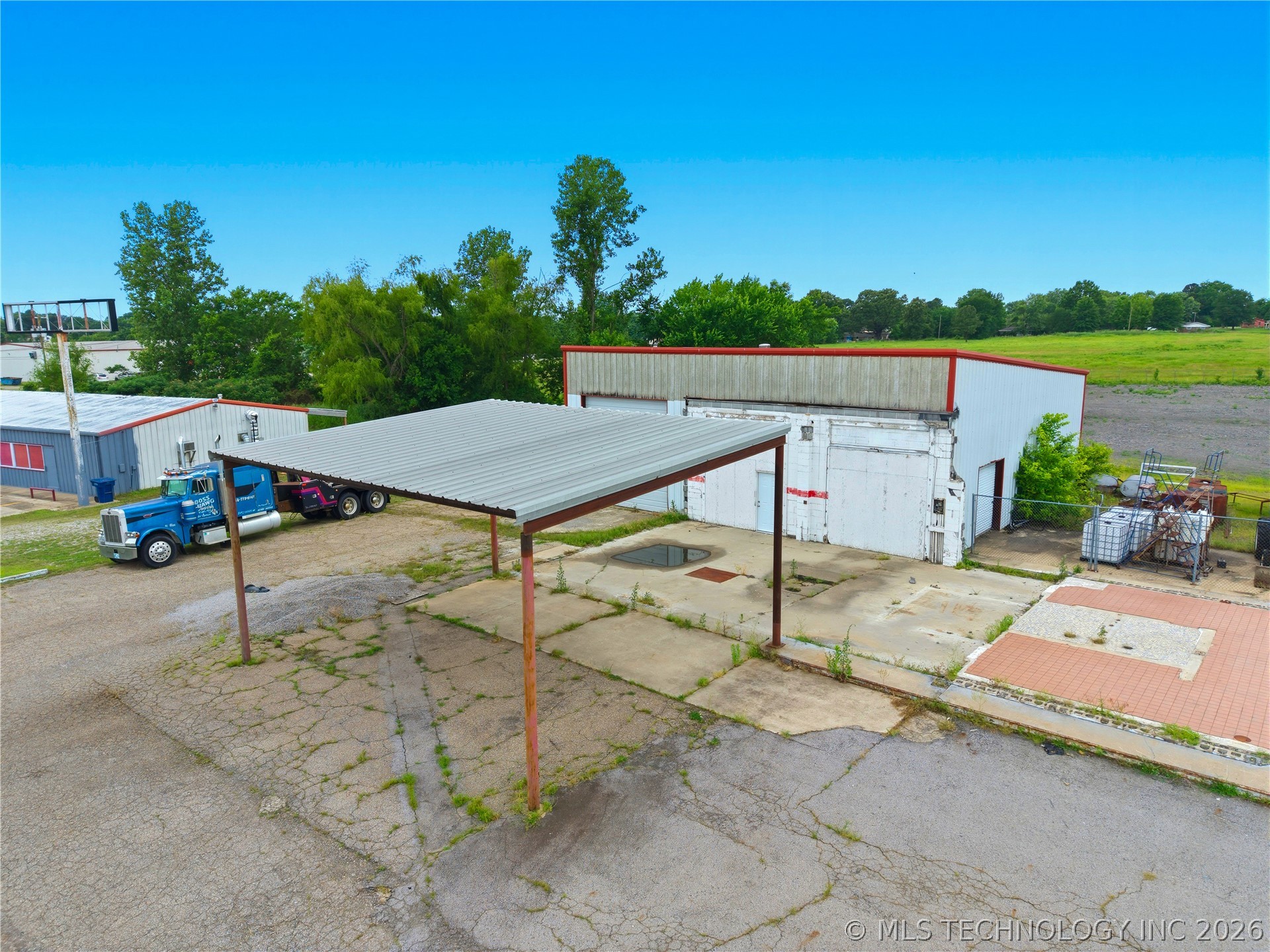 1400 S Main Street Muldrow OK 74948
