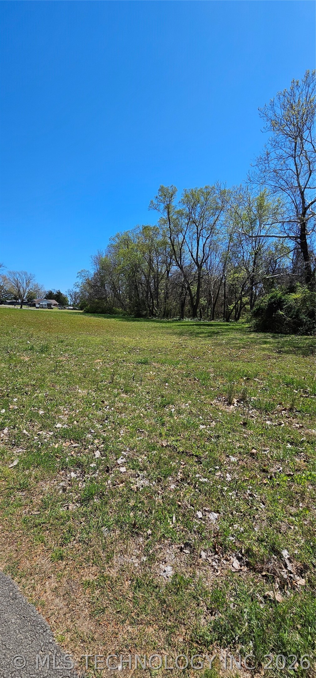 9 Coon Creek Drive Eufaula OK 74432