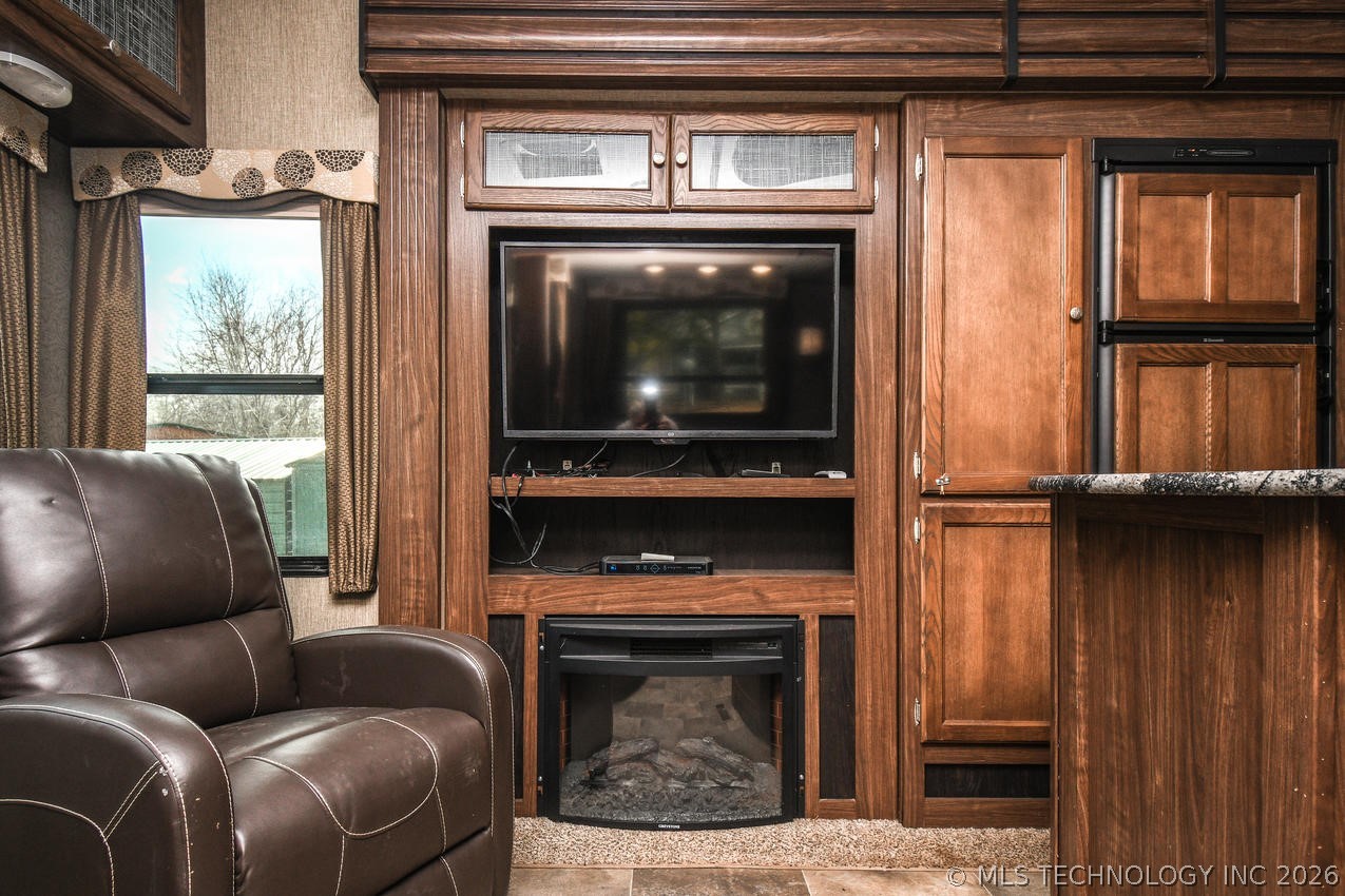 57300 County Road 658 Kansas OK 74347