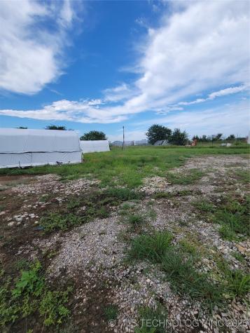 28761 Johnson Road Maud OK 74854