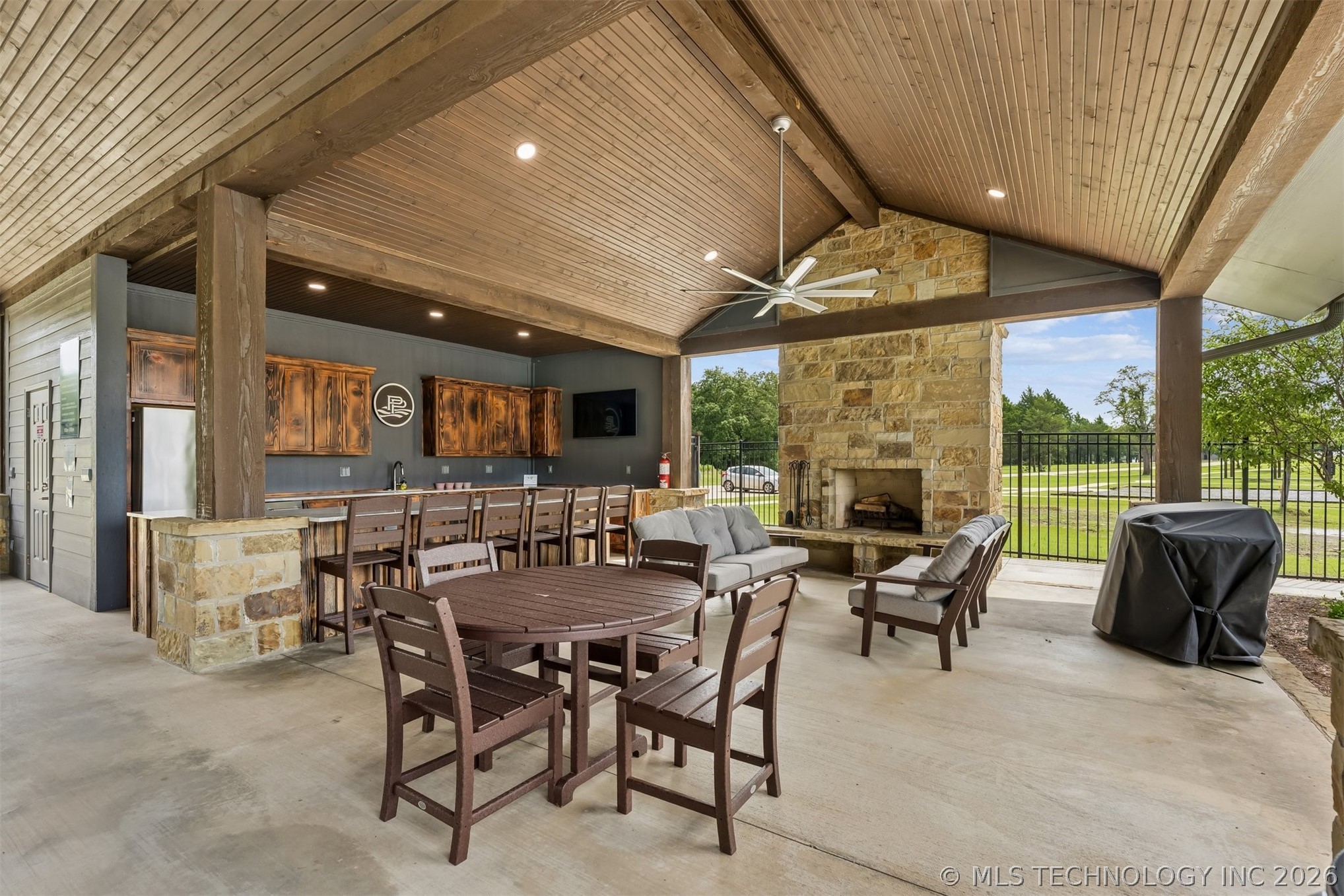 18 Patriot Pointe Eufaula OK 74432