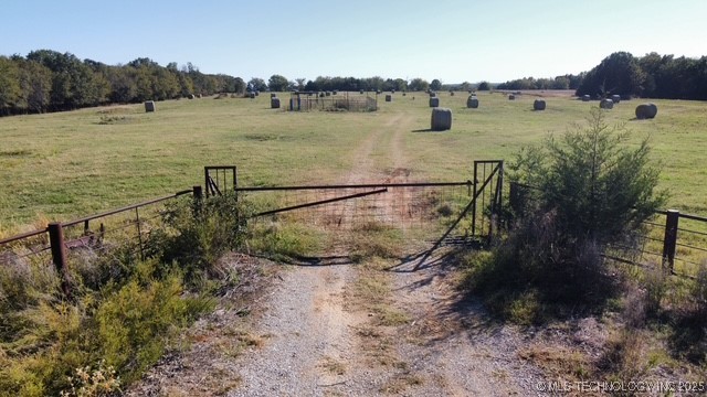 7655 E 137 Holdenville OK 74848