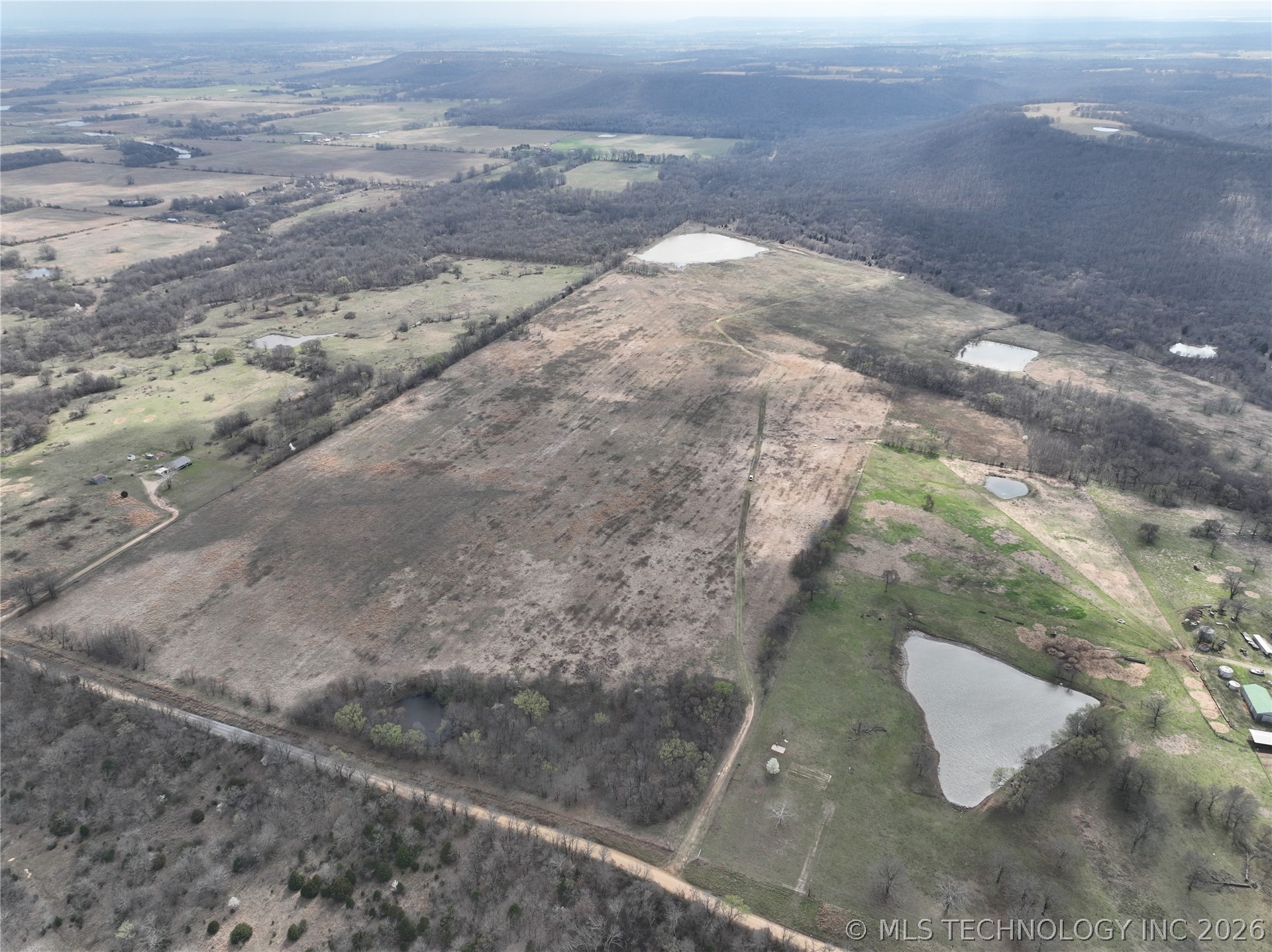E 1020 Road Warner OK 74469