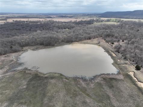 E 1020 Road Warner OK 74469