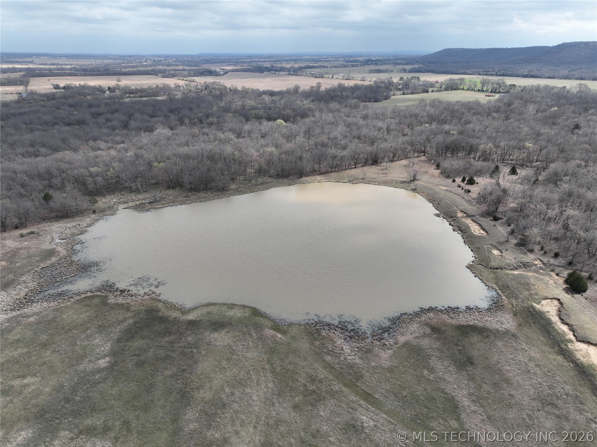 E 1020 Road Warner OK 74469