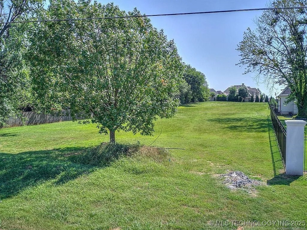 10715 S Elgin Avenue Jenks OK 74037