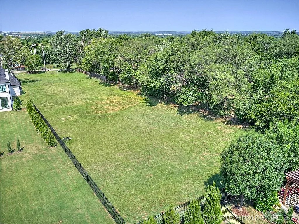 10715 S Elgin Avenue Jenks OK 74037