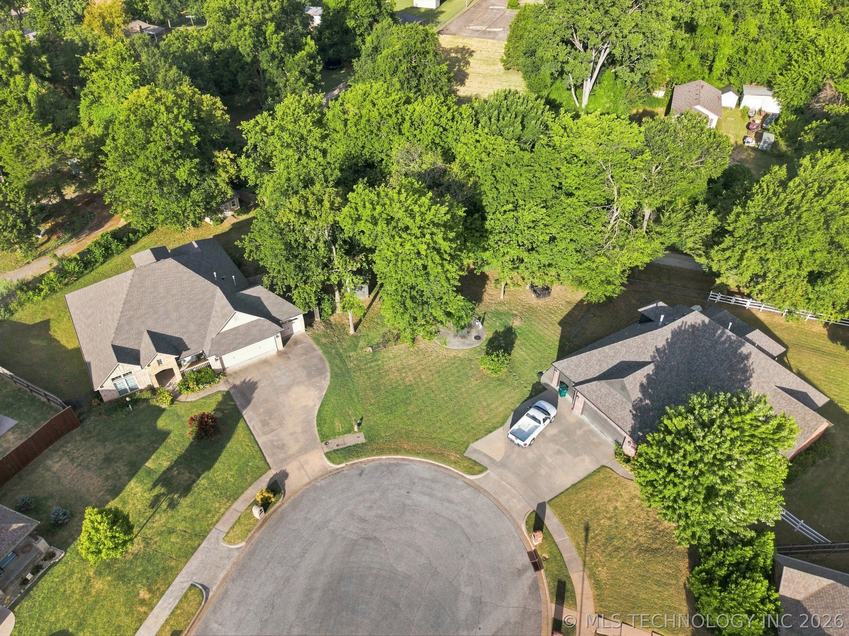S Walnut Creek Place Sand Springs OK 74063