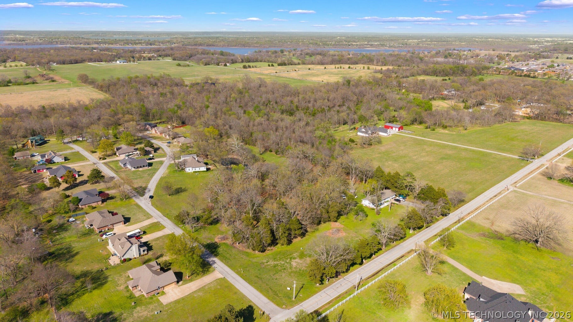 26 S 592 Place Grove OK 74344