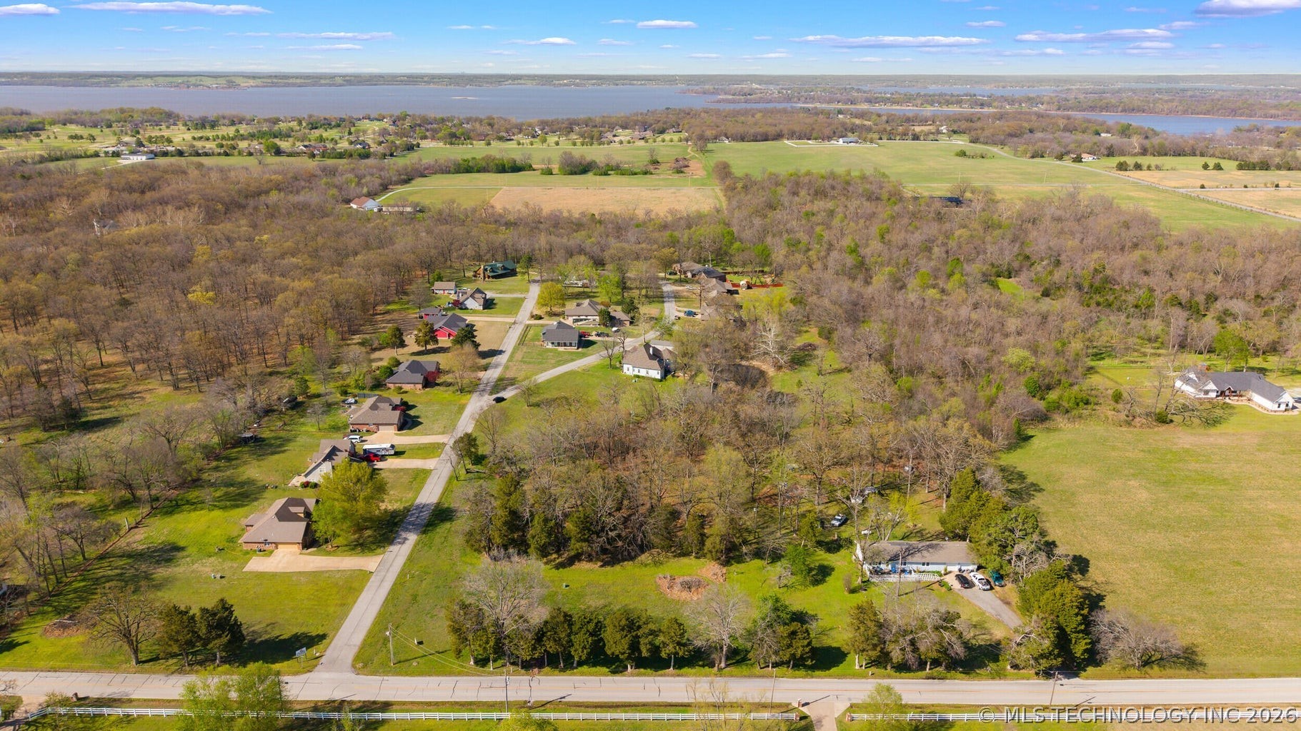 26 S 592 Place Grove OK 74344
