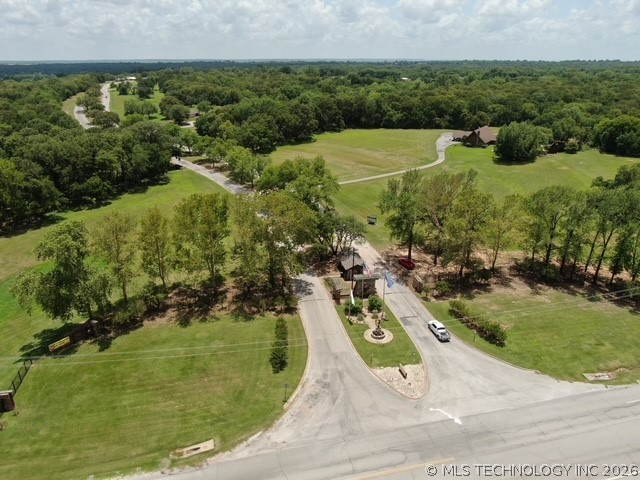 20 Dogwood Burneyville OK 73430