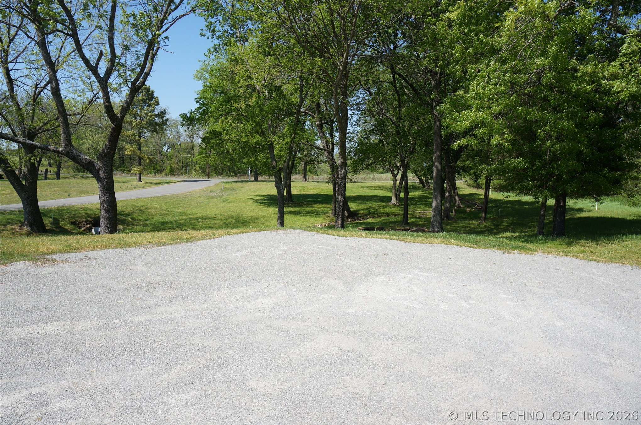 1037 Deer Creek Road Pryor OK 74361