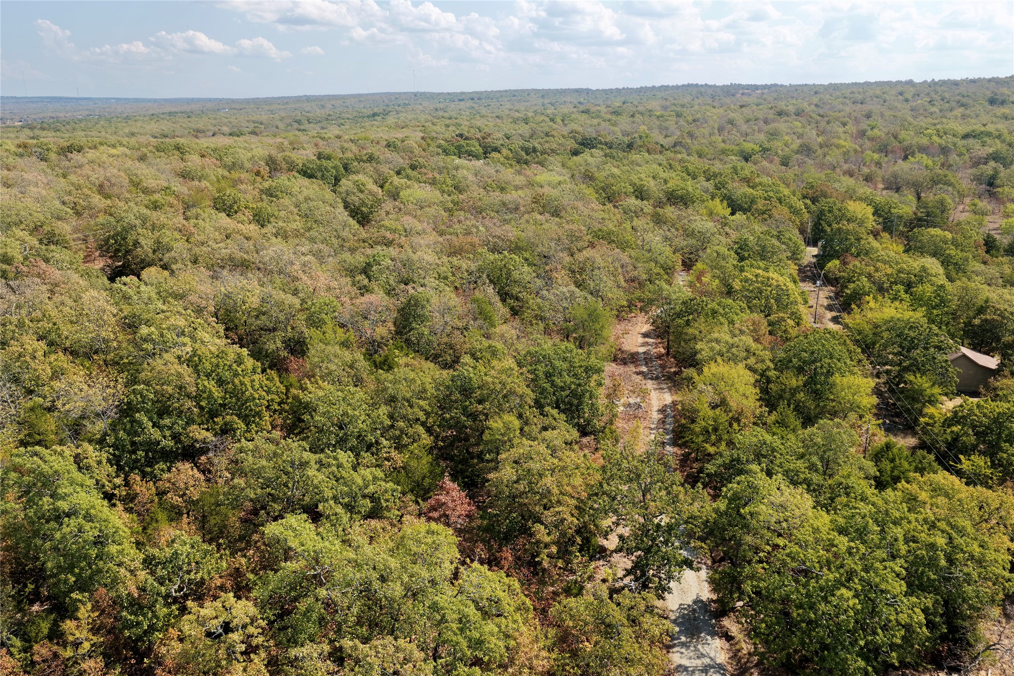 4 Dozer Mountain Road Eufaula OK 74432