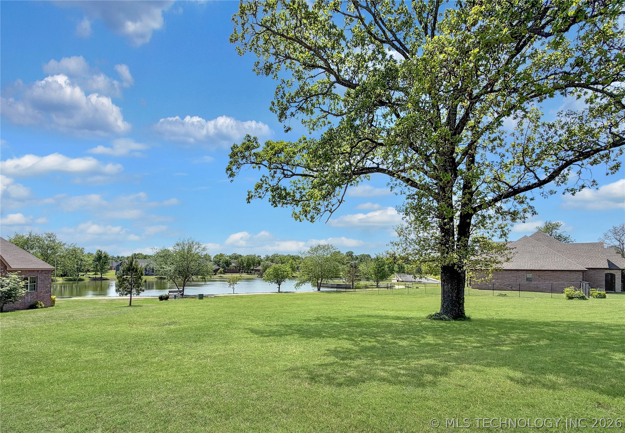 725 W Northlake Drive Tahlequah OK 74464