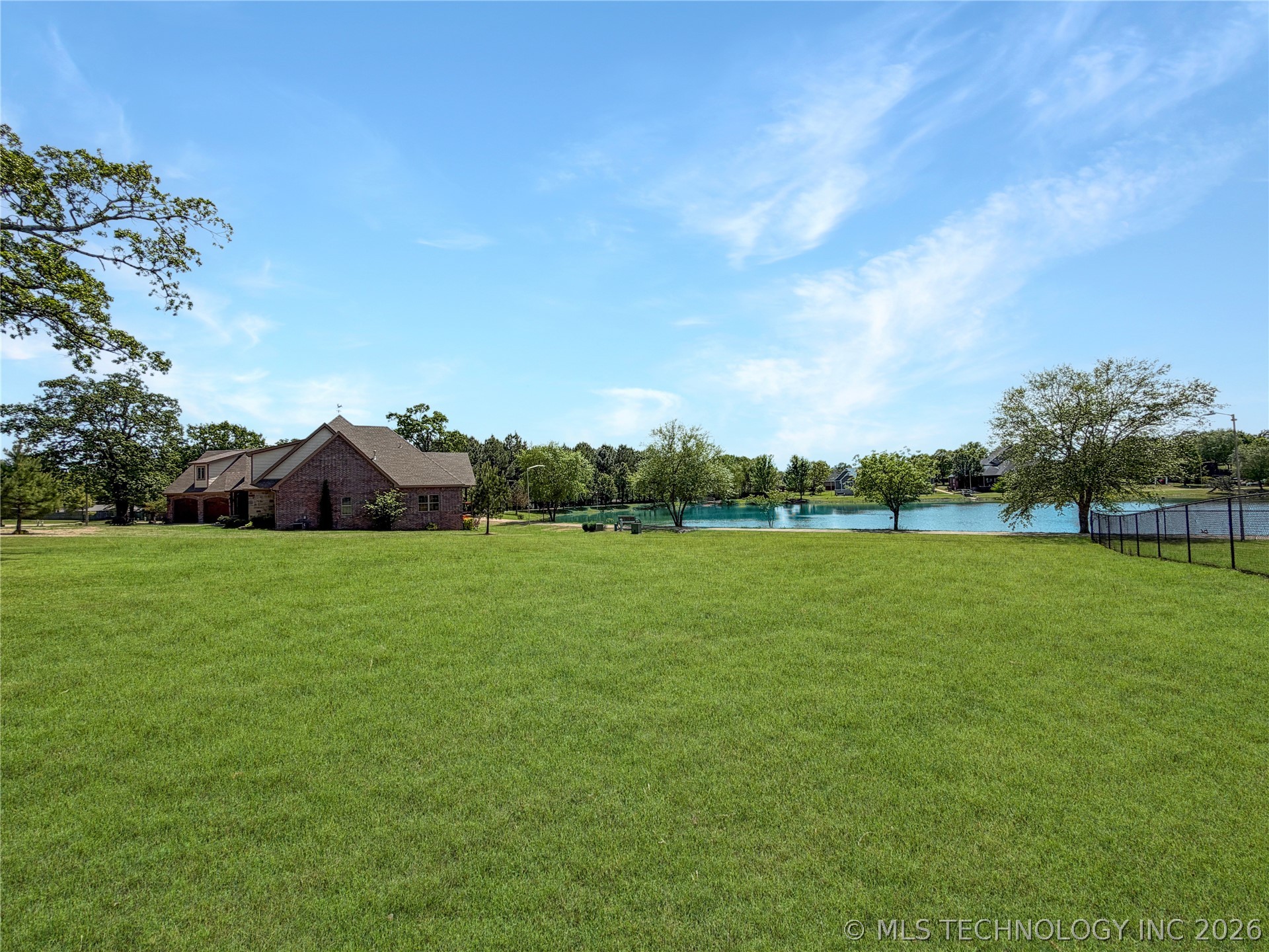 725 W Northlake Drive Tahlequah OK 74464