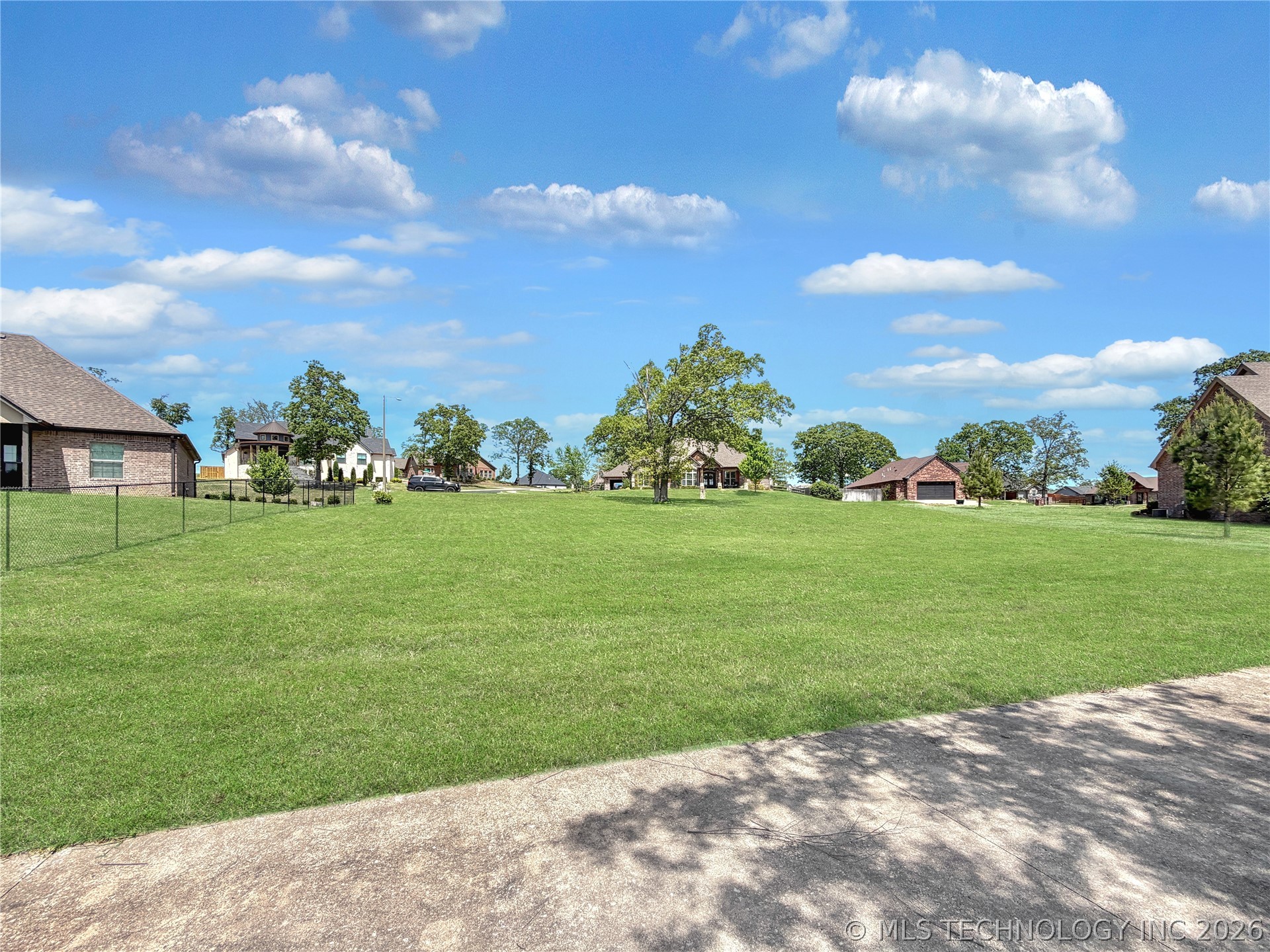 725 W Northlake Drive Tahlequah OK 74464