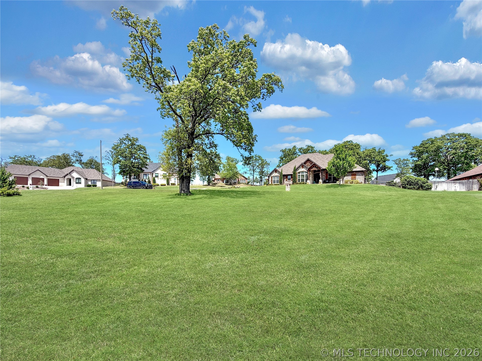 725 W Northlake Drive Tahlequah OK 74464
