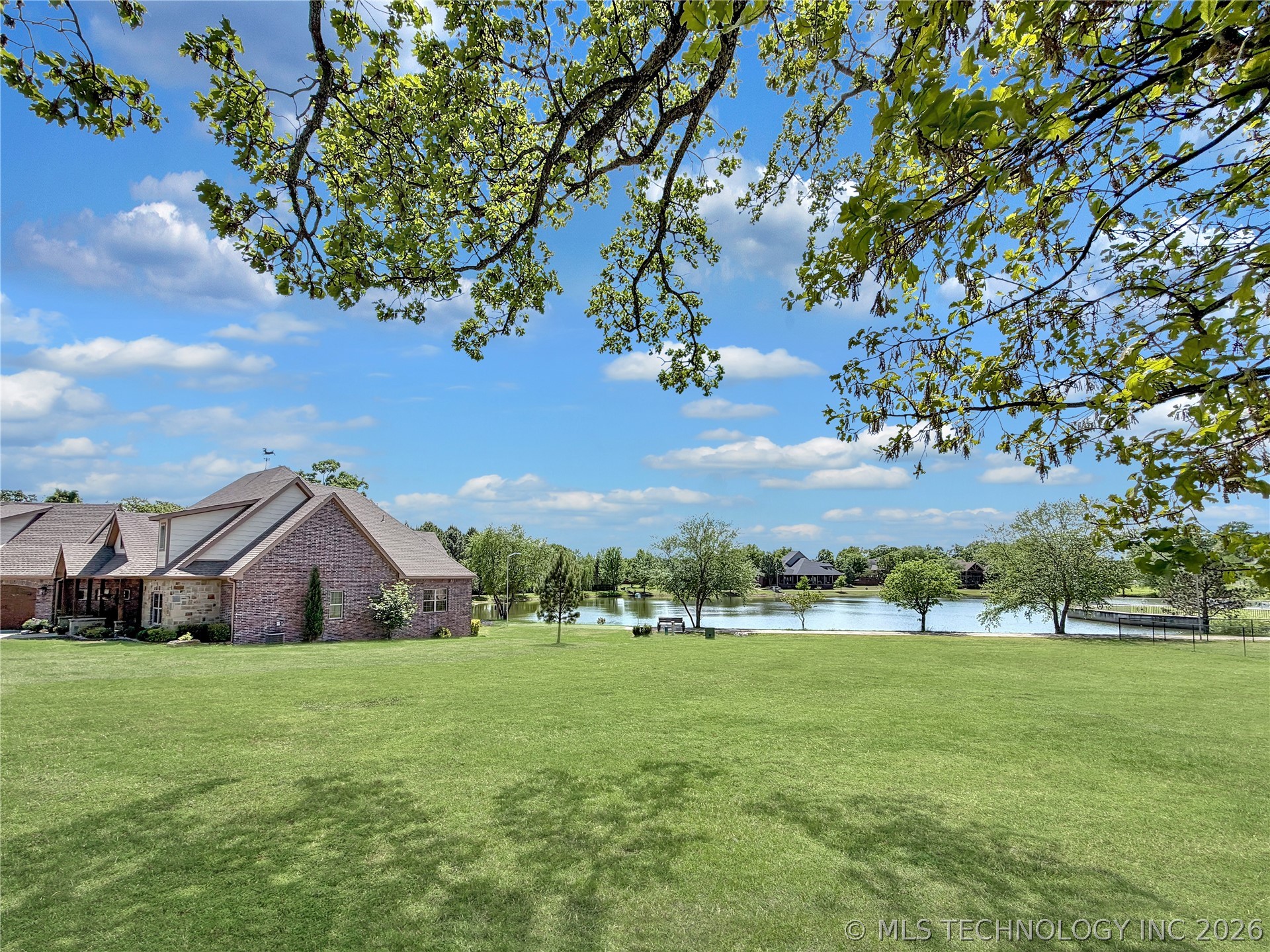 725 W Northlake Drive Tahlequah OK 74464