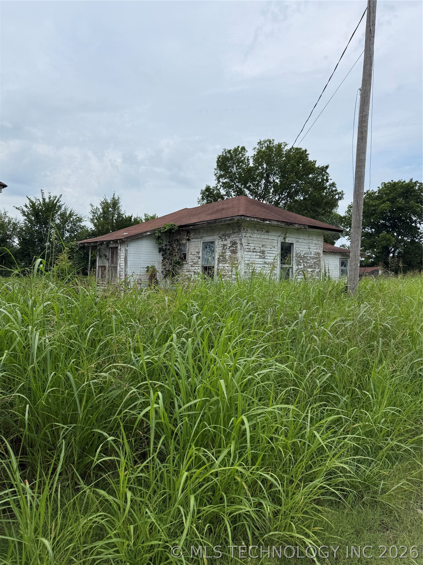 907 W Corporation Street Henryetta OK 74437